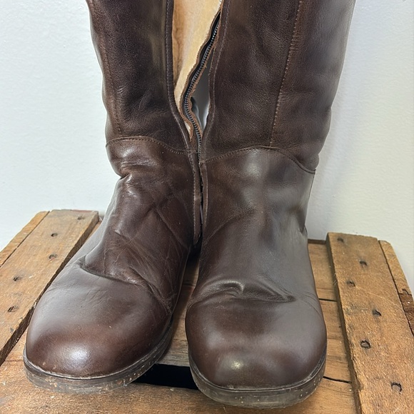 EMU Australian sheepskin lined Leather Knee High Boots sz9 - Picture 4 of 10